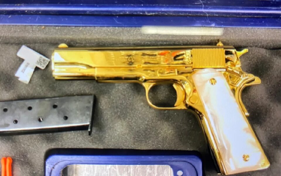 Golden Gun Cnn 960x600