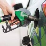 Γιατί ανεβαίνει η τιμή της βενζίνης