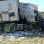 Εκτροπή νταλίκας στην Αργολίδα – Τραυματίας ο οδηγός (βίντεο)