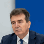 Σαρωτικά μέτρα Χρυσοχοΐδη για την οπλοκατοχή